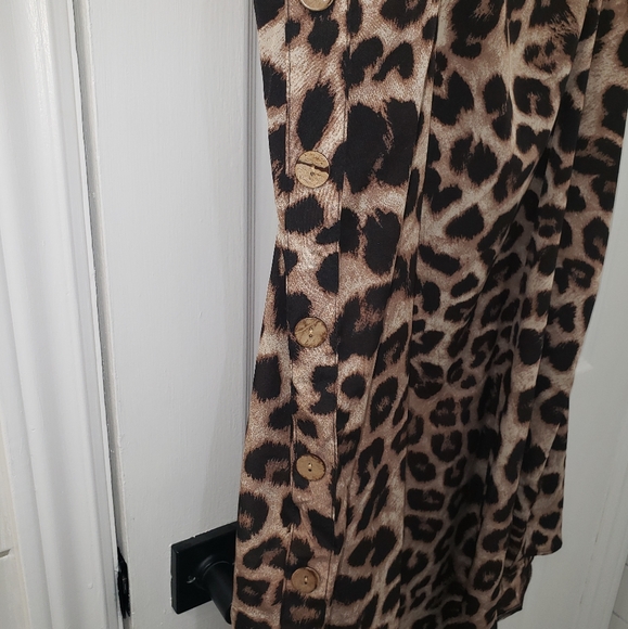 NWT leopard print dress - Picture 6 of 7